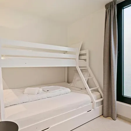 Vloed Apartament De Panne